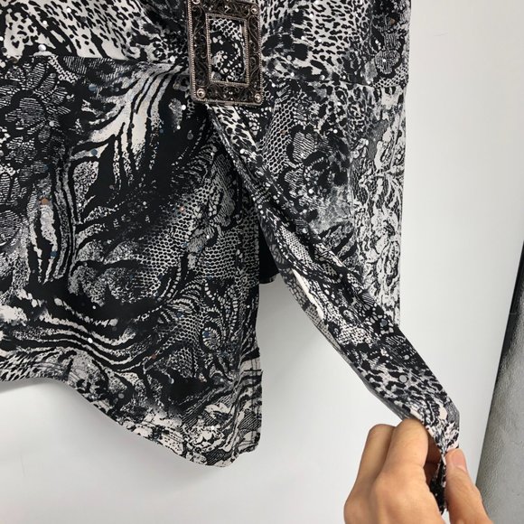 Brittany Black Grey Short Sleeve Abstract Layered Blouse size XL - Picture 10 of 16